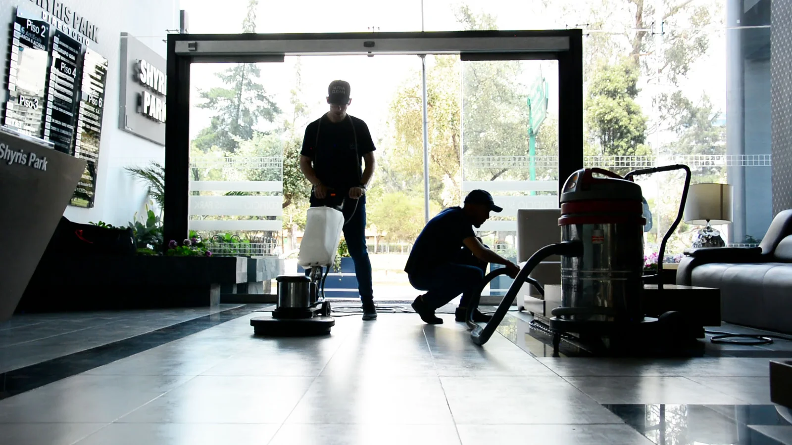 Corporate Office Lobby Cleaning
